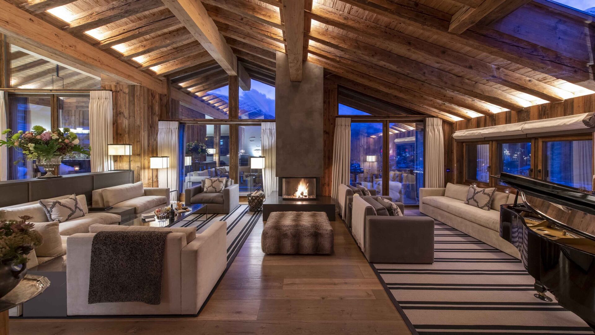 Eşsiz Lüks ve Nefes Kesici Alp Manzaraları, Valais Chalet 1401