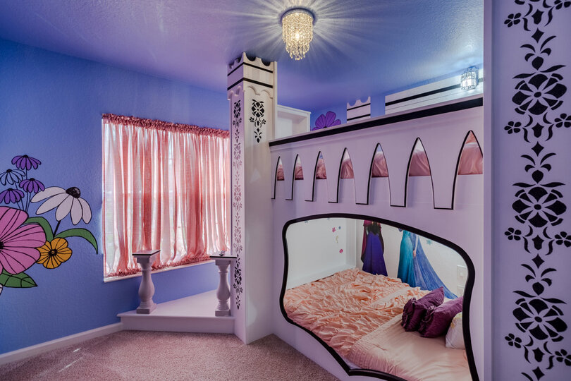 Orlando'da 5 yatak odalı, şirin villa, 6499