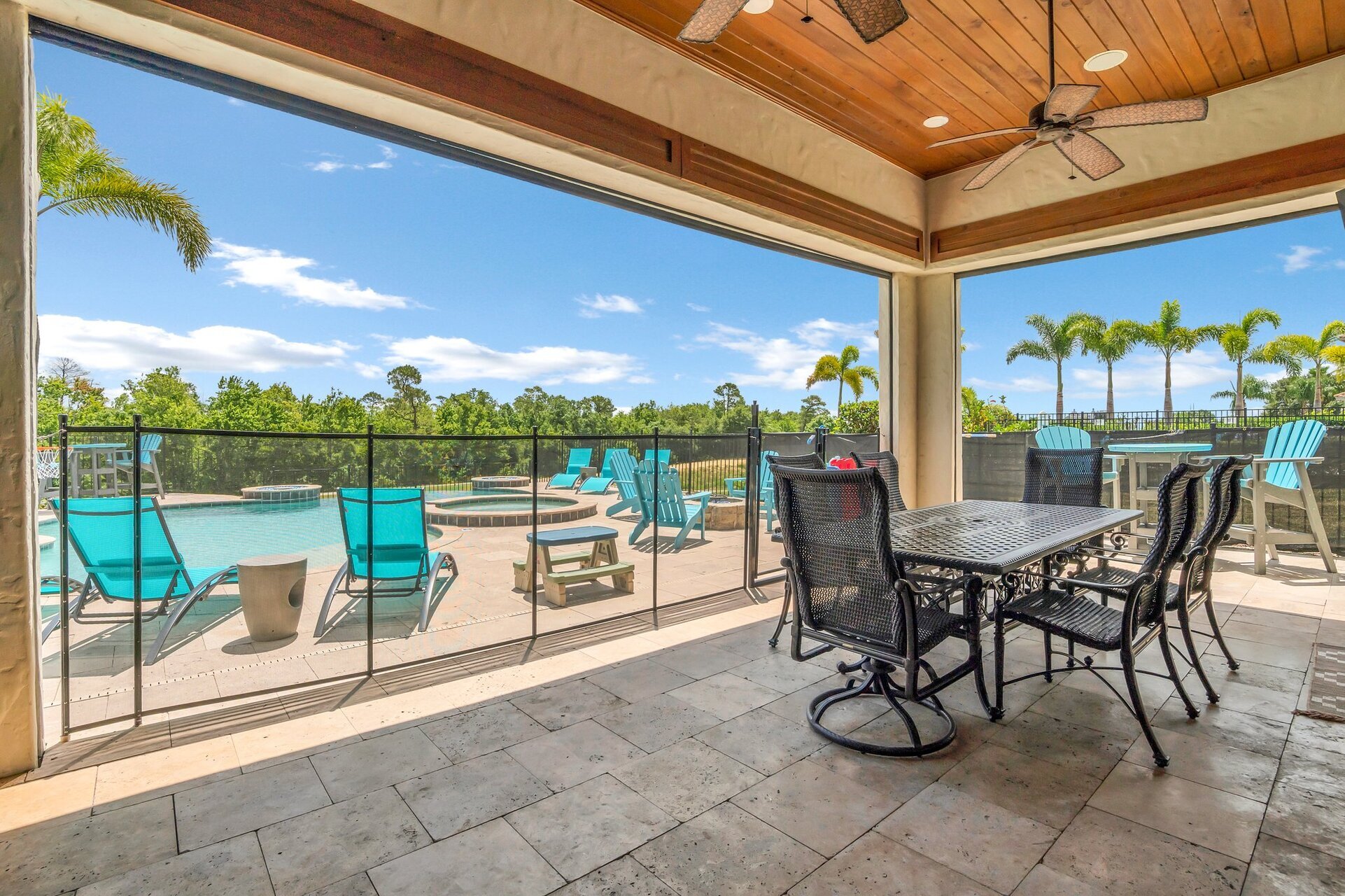 Orlando Oasis'te Modern 5 Yatak Odalı Villa, 6511