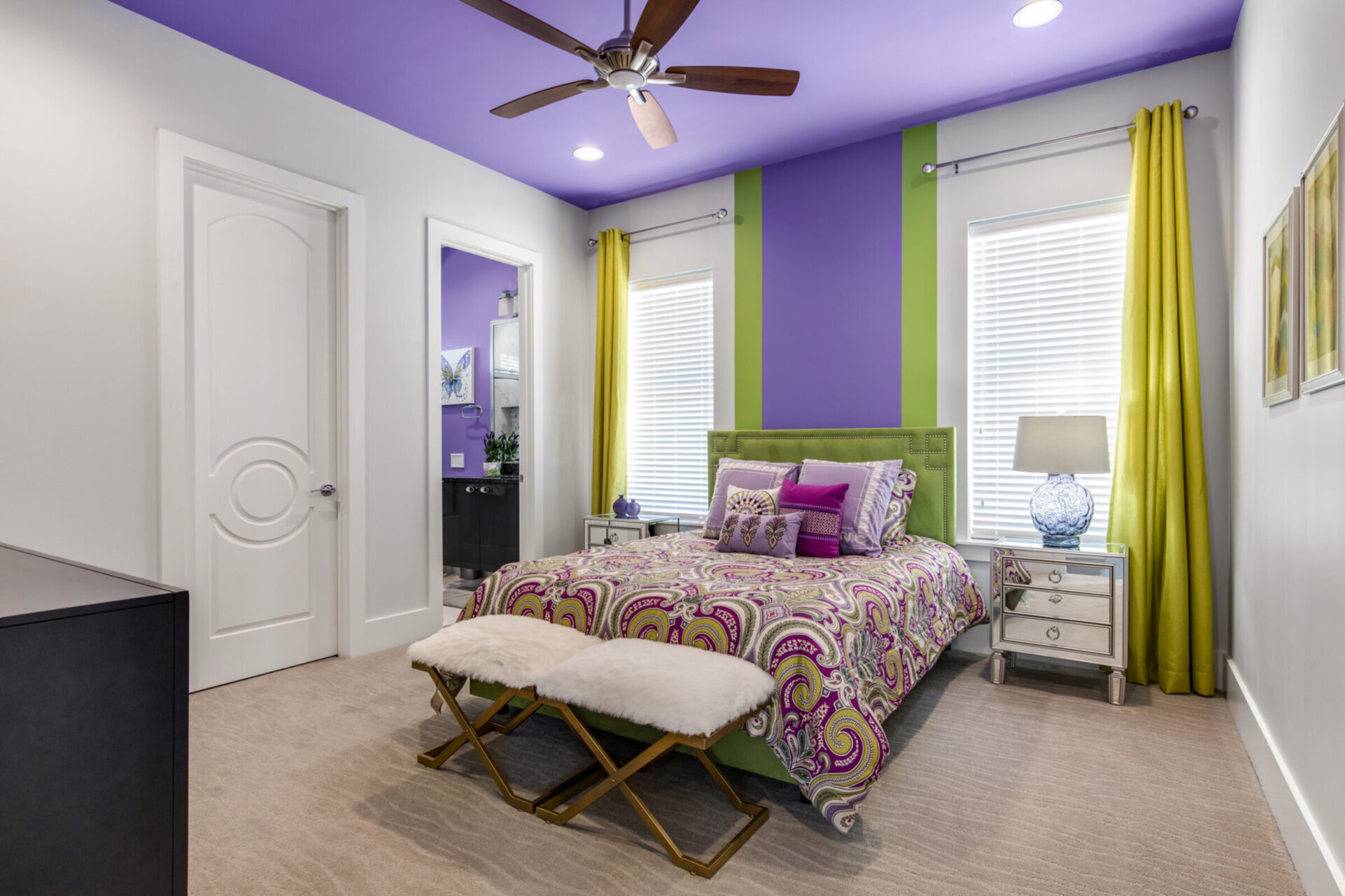 This chic bedroom is perfect for your vacation with a queen bed