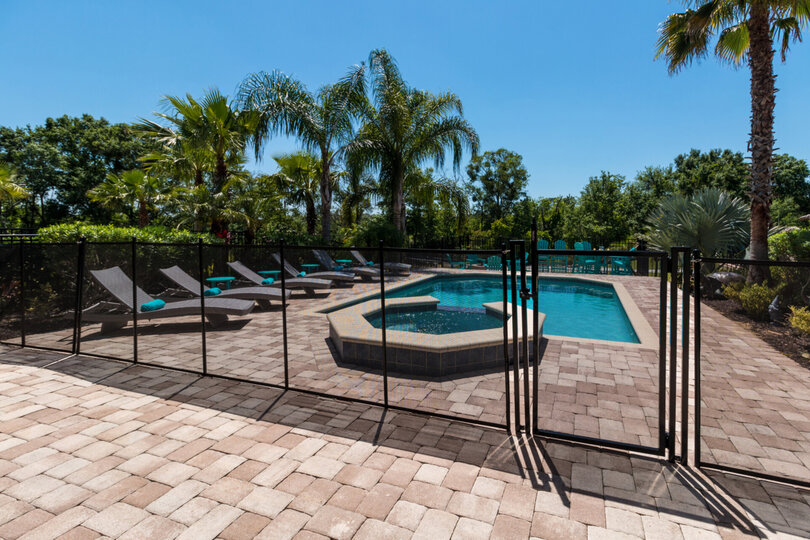 Put your mind at ease with the self-closing child safety fence