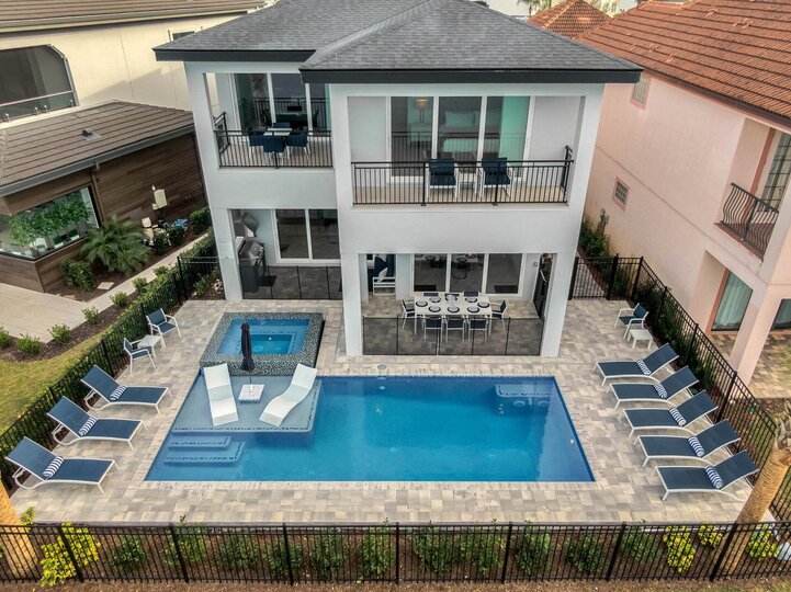 Orlando'da Lüks 8 Yatak Odalı Villa, 6554, Kissimmee, United States