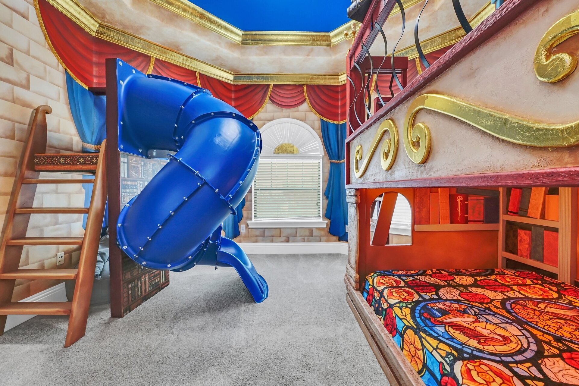 Lüks Yaşam: Orlando'da 6 Yatak Odalı Villa, 6555