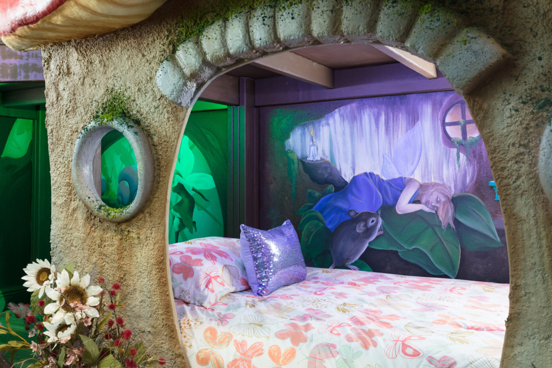 Each bed has a different mythical creature to watch over your children