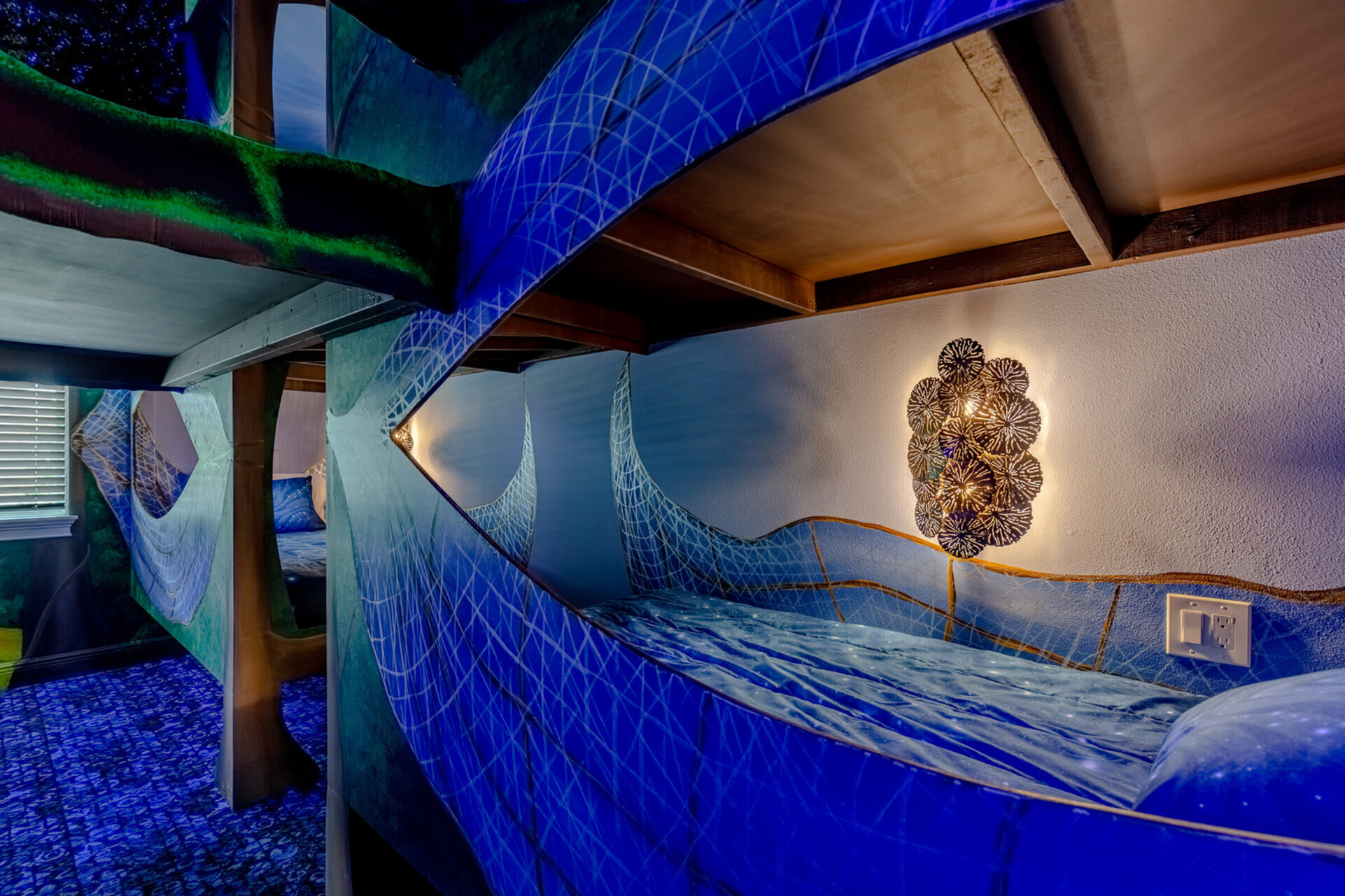Orlando'da Modern Olanaklara Sahip Şirin Villa, 6578