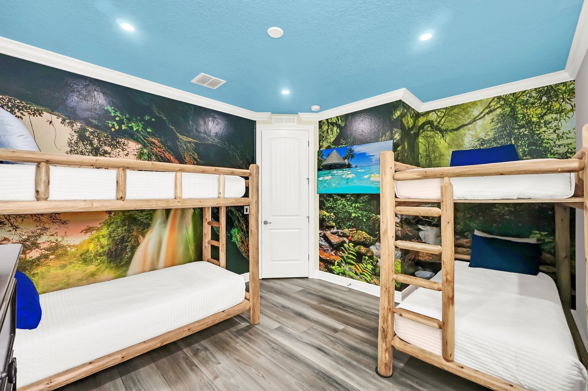 Orlando'nun Gizli Hazinesi: 8 Yatak Odalı Villa, 6580