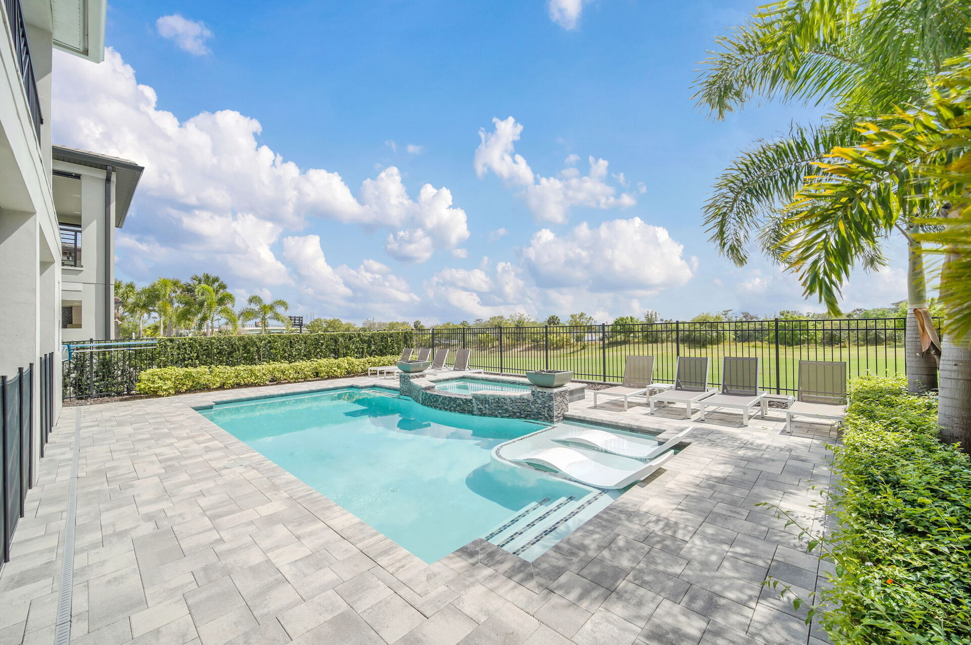 Orlando'da Hayalinizdeki Ev: 6 Yatak Odası, 6583 m²