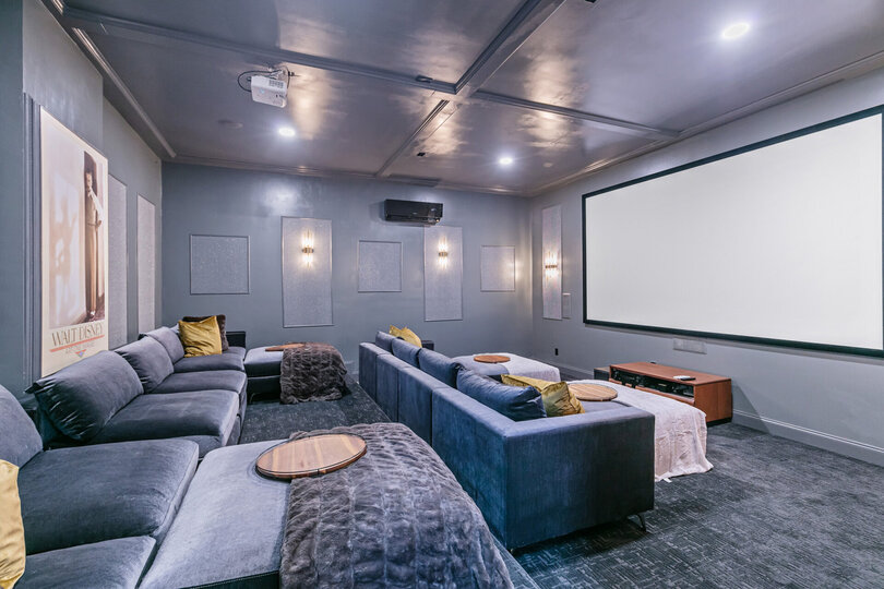 Watch a movie in comfort and in style!