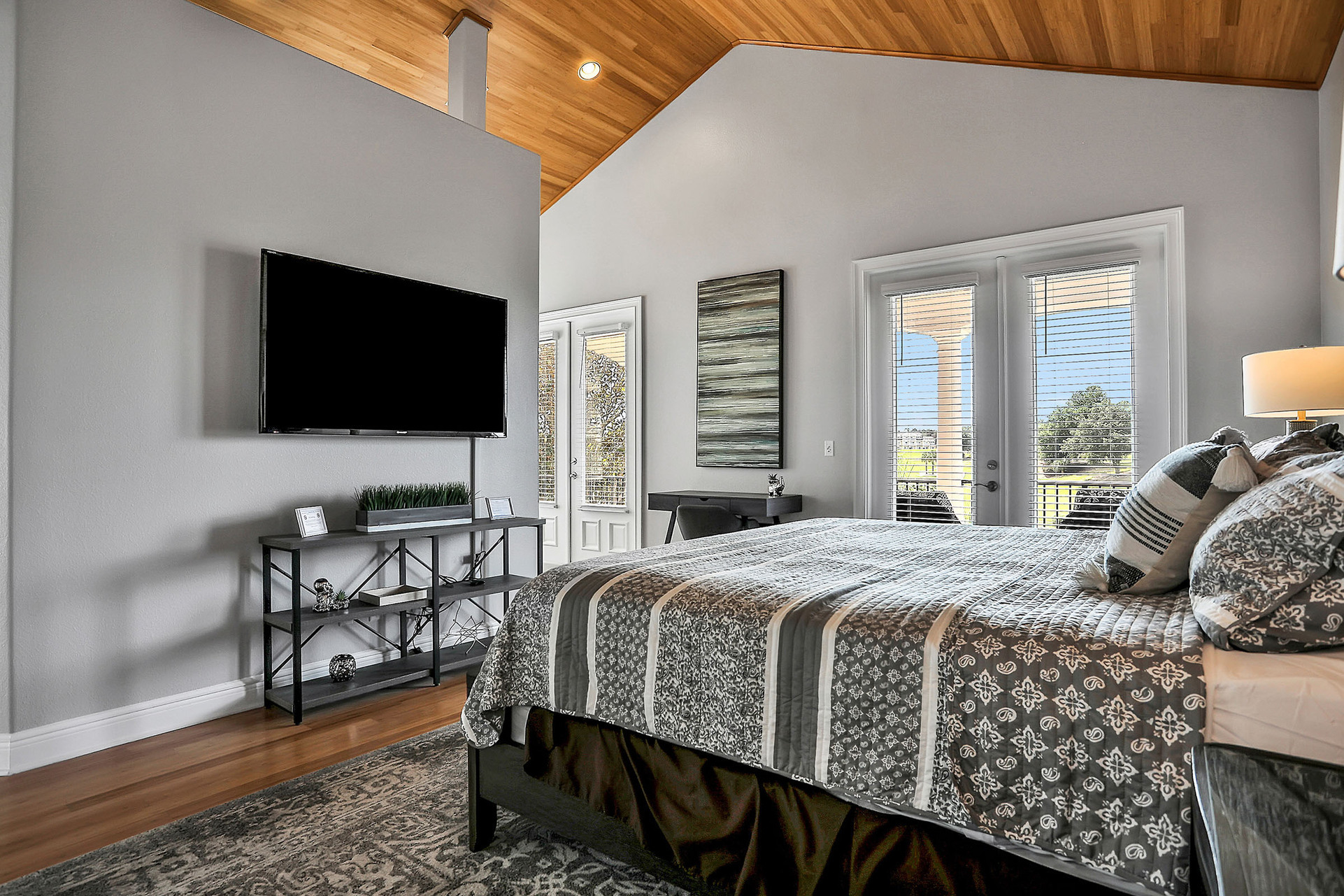 Orlando, 6603'te Lüks 5 Yatak Odalı Villa
