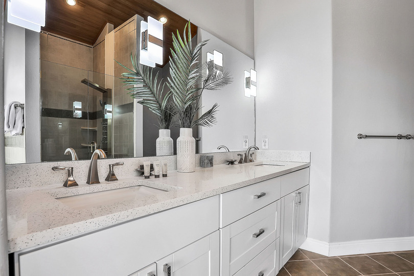 Orlando, 6603'te Lüks 5 Yatak Odalı Villa