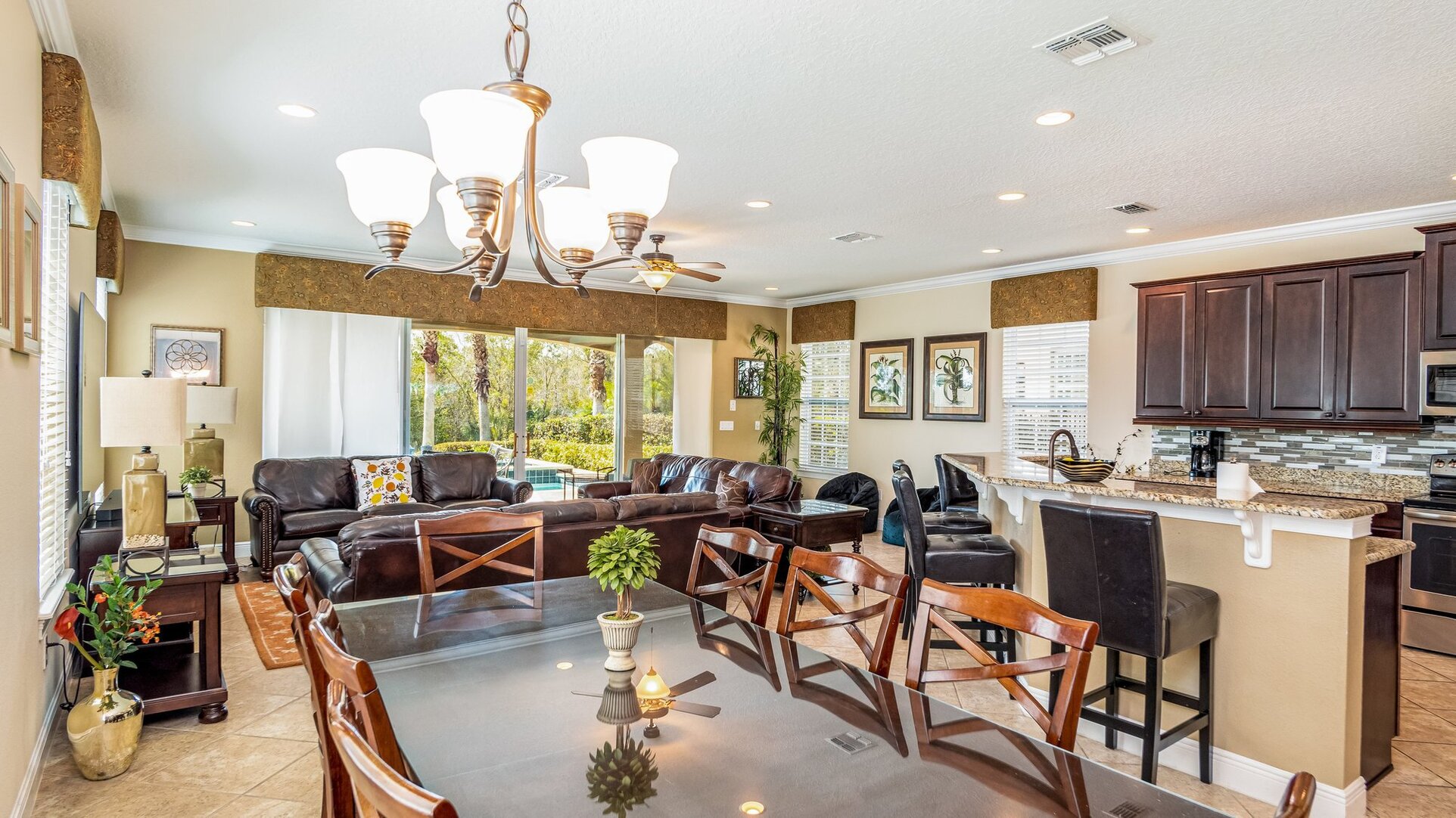 Orlando Magic: 5 Yatak Odalı Villa Rüyası, 6614