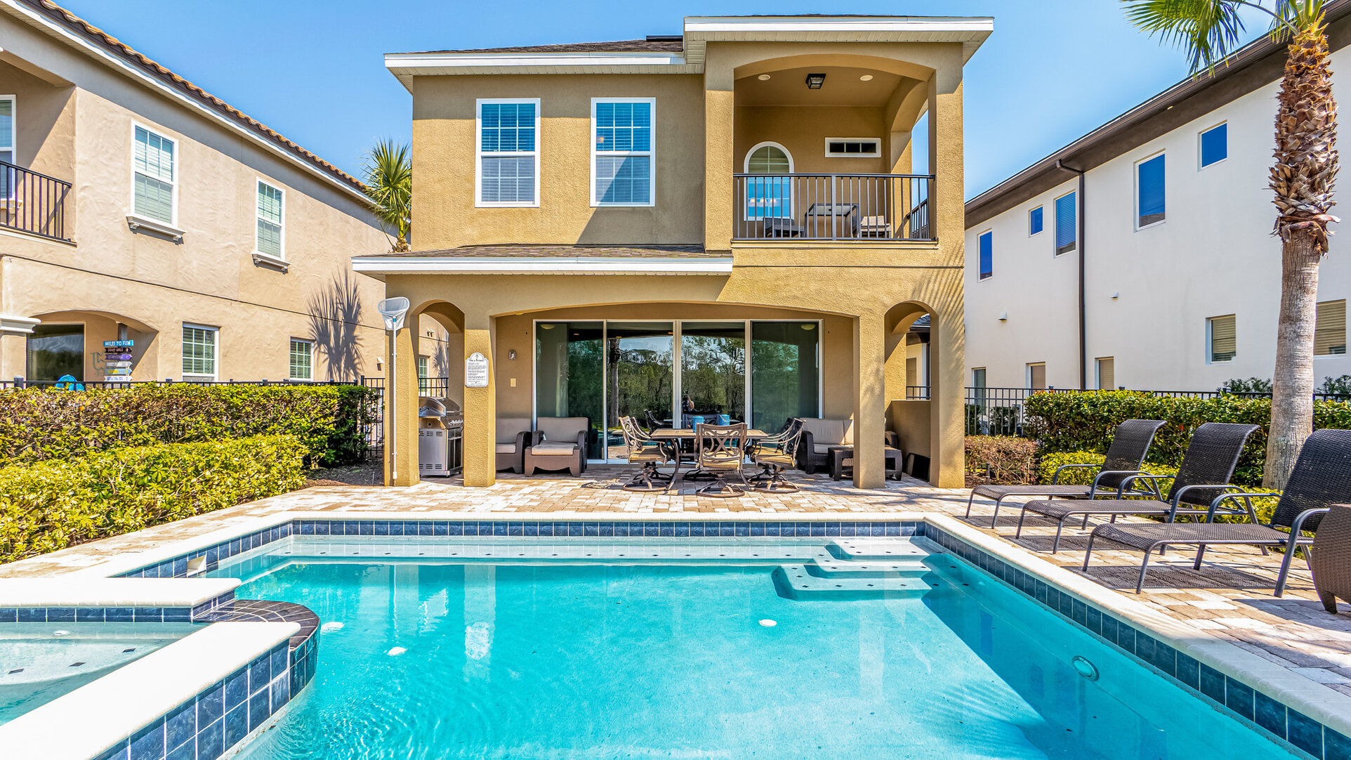 Orlando Magic: 5 Yatak Odalı Villa Rüyası, 6614
