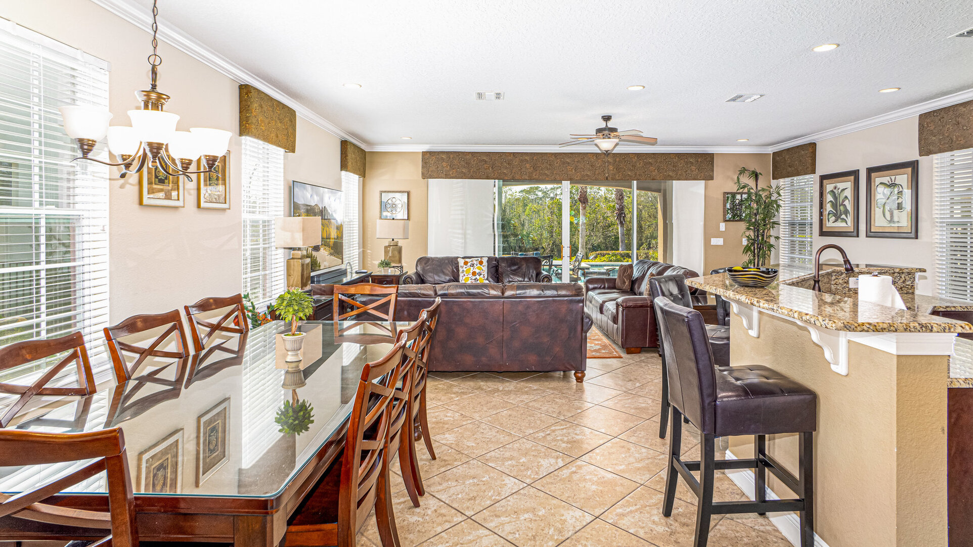 Orlando Magic: 5 Yatak Odalı Villa Rüyası, 6614