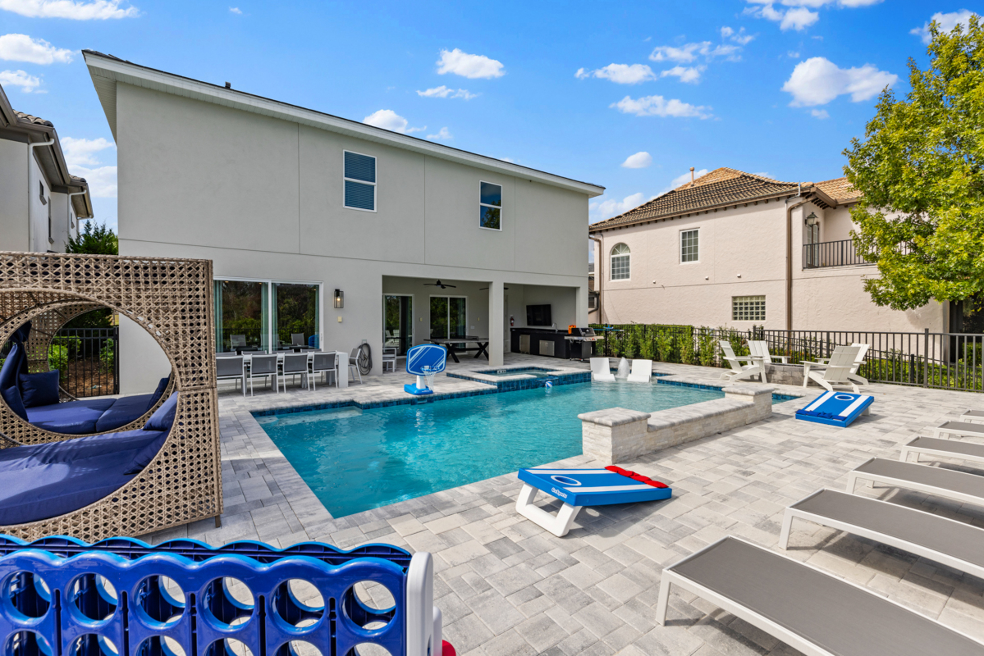 Orlando'nun Gizli Mücevheri Villa, Orlando Villa 6616