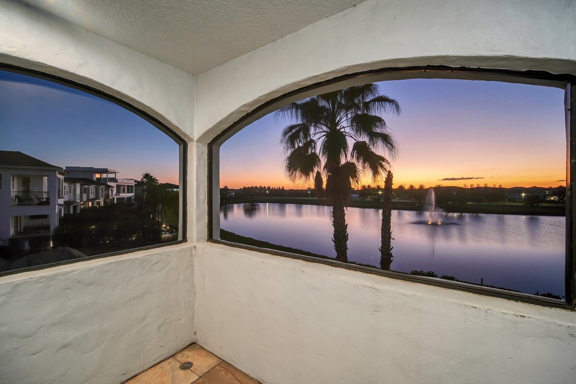 Orlando Vahası: 5 Yatak Odalı Villa, 6625