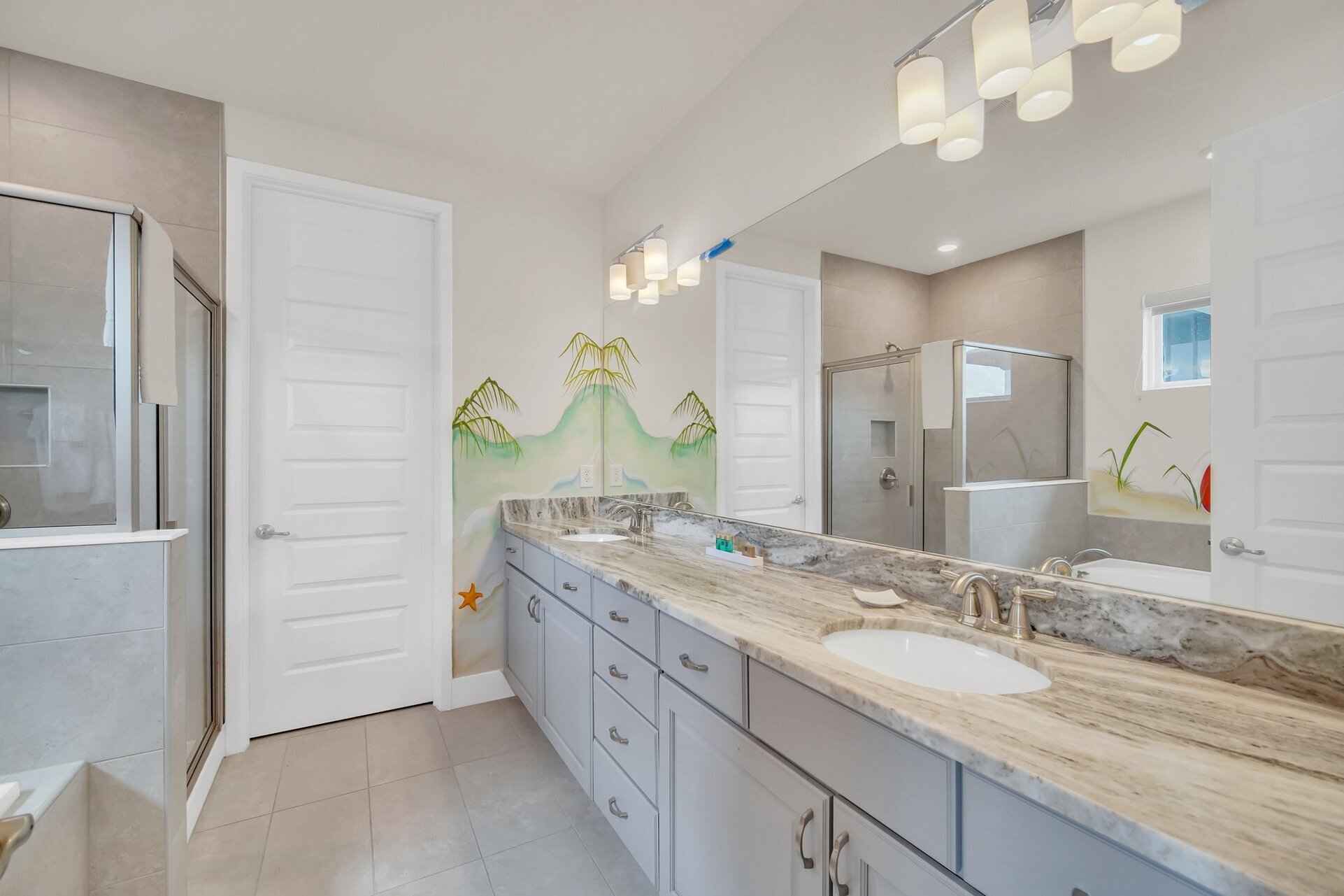 Orlando Oasis'te Lüks 6 Yatak Odalı Villa, 6635