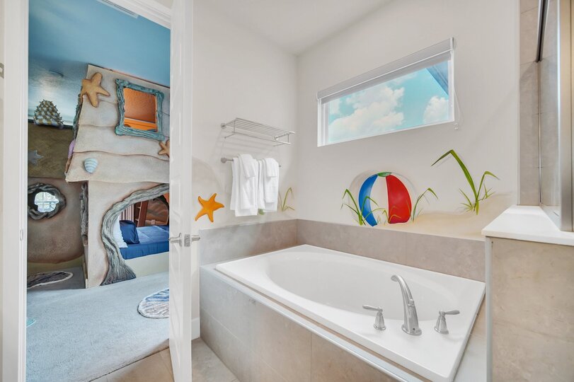 Orlando Oasis'te Lüks 6 Yatak Odalı Villa, 6635