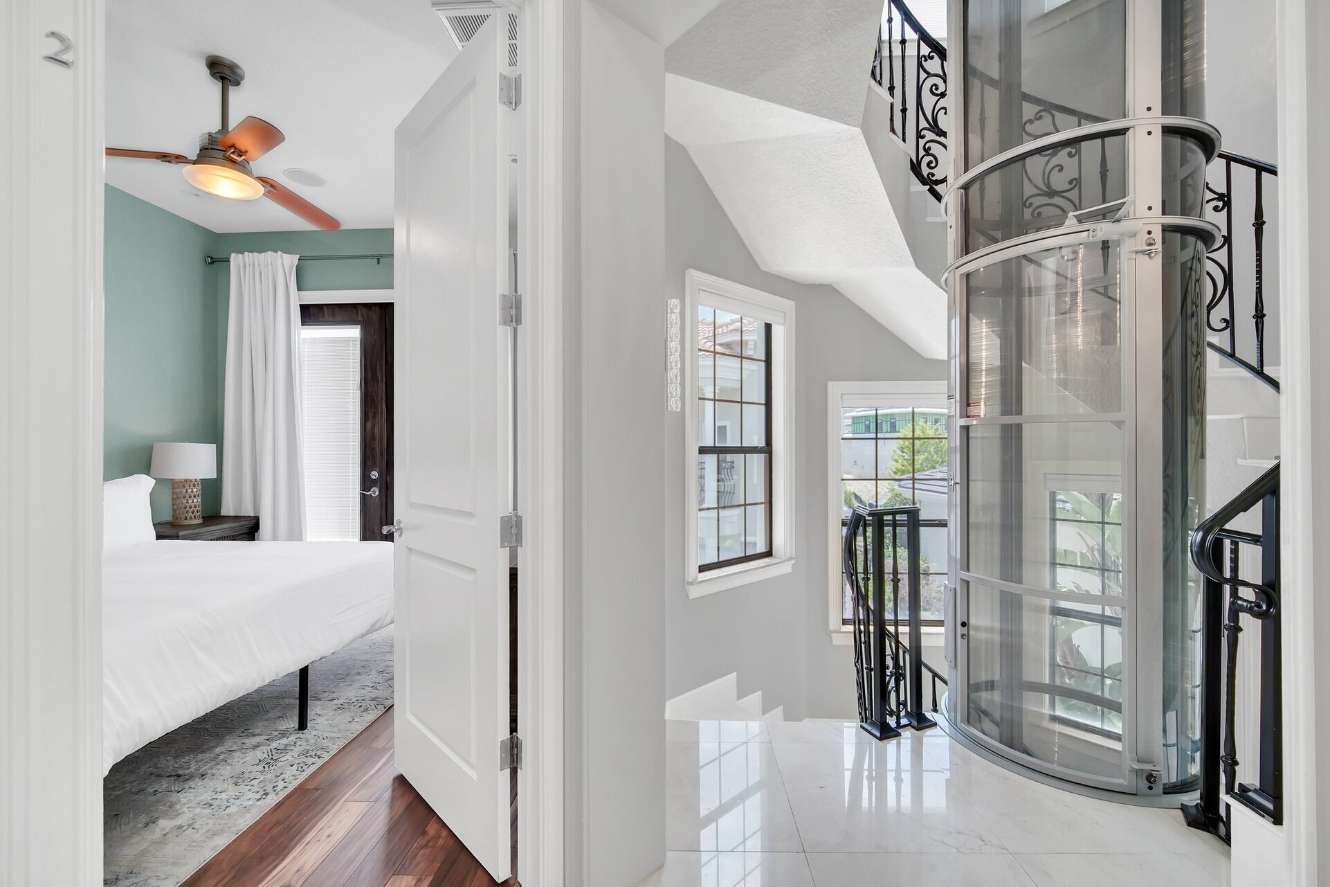 Geniş Orlando Dinlenme Yeri, Orlando Villa 6638