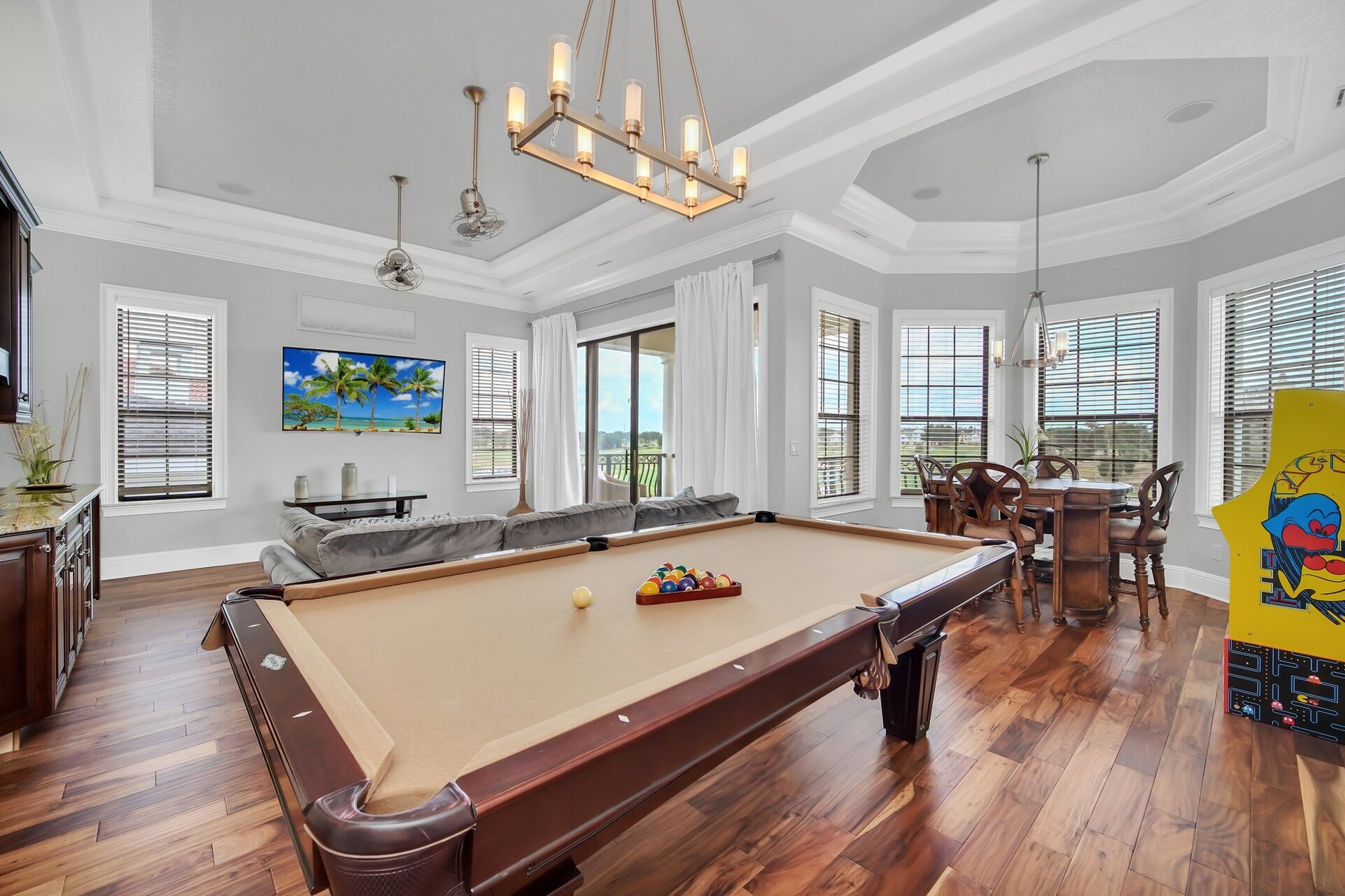 Geniş Orlando Dinlenme Yeri, Orlando Villa 6638