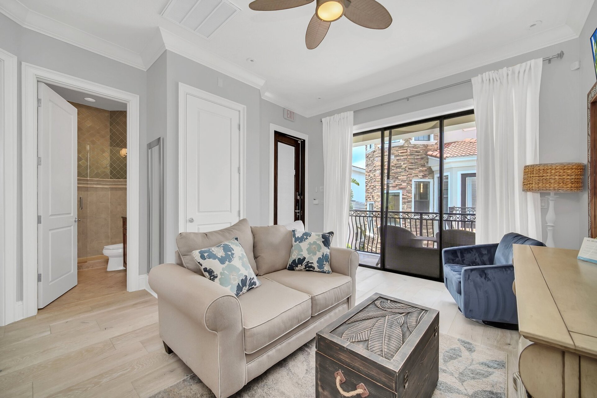 Geniş Orlando Dinlenme Yeri, Orlando Villa 6638