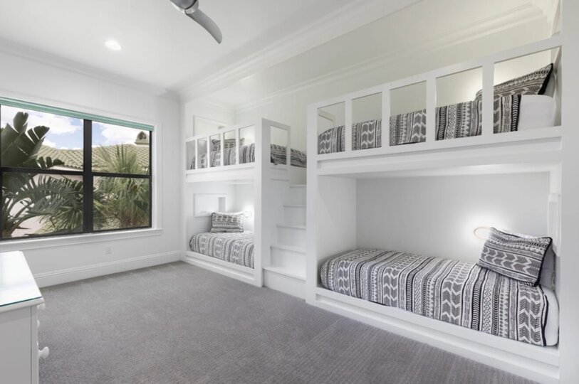 Muhteşem Tasarımlı 9 Yatak Odalı Villa, 6645