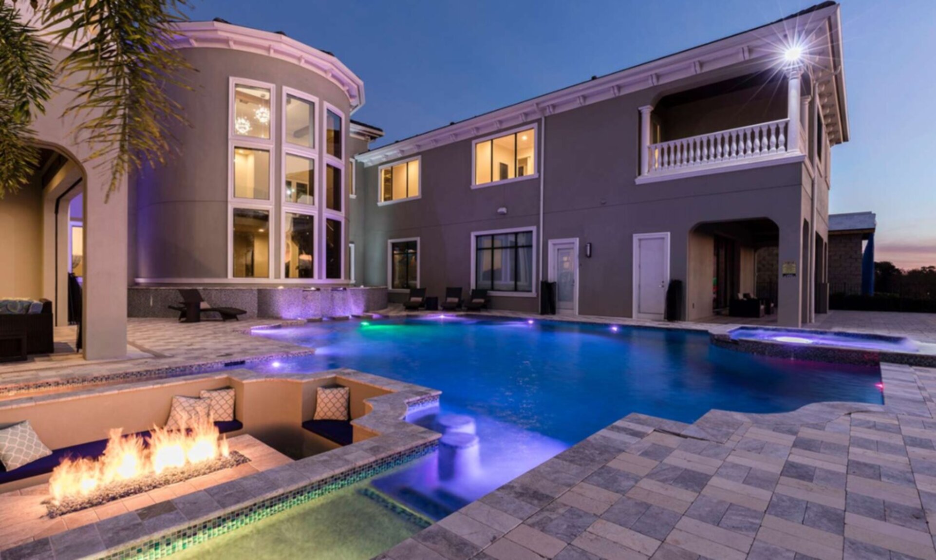 Muhteşem Tasarımlı 9 Yatak Odalı Villa, 6645