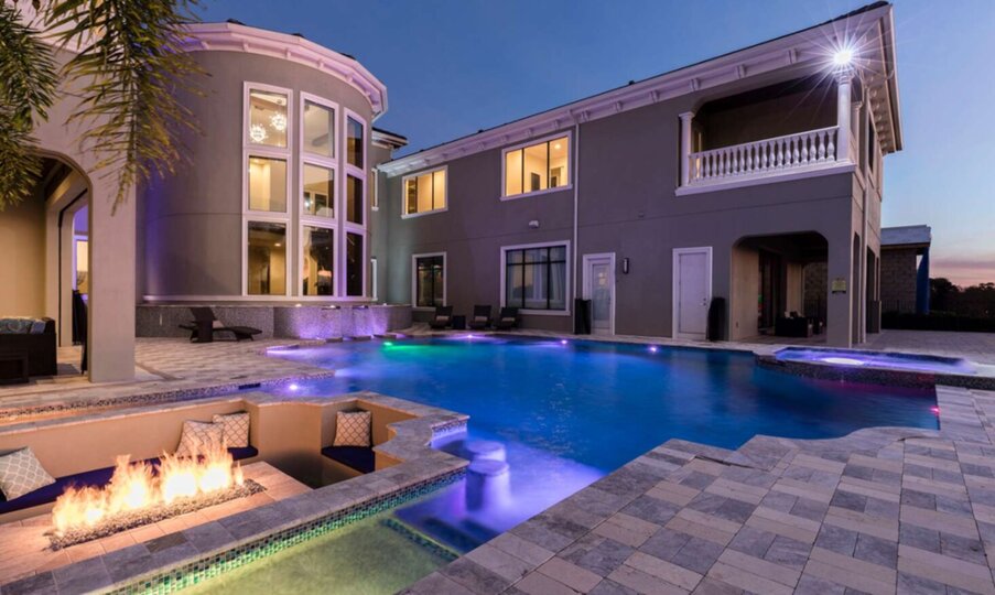 Muhteşem Tasarımlı 9 Yatak Odalı Villa, 6645