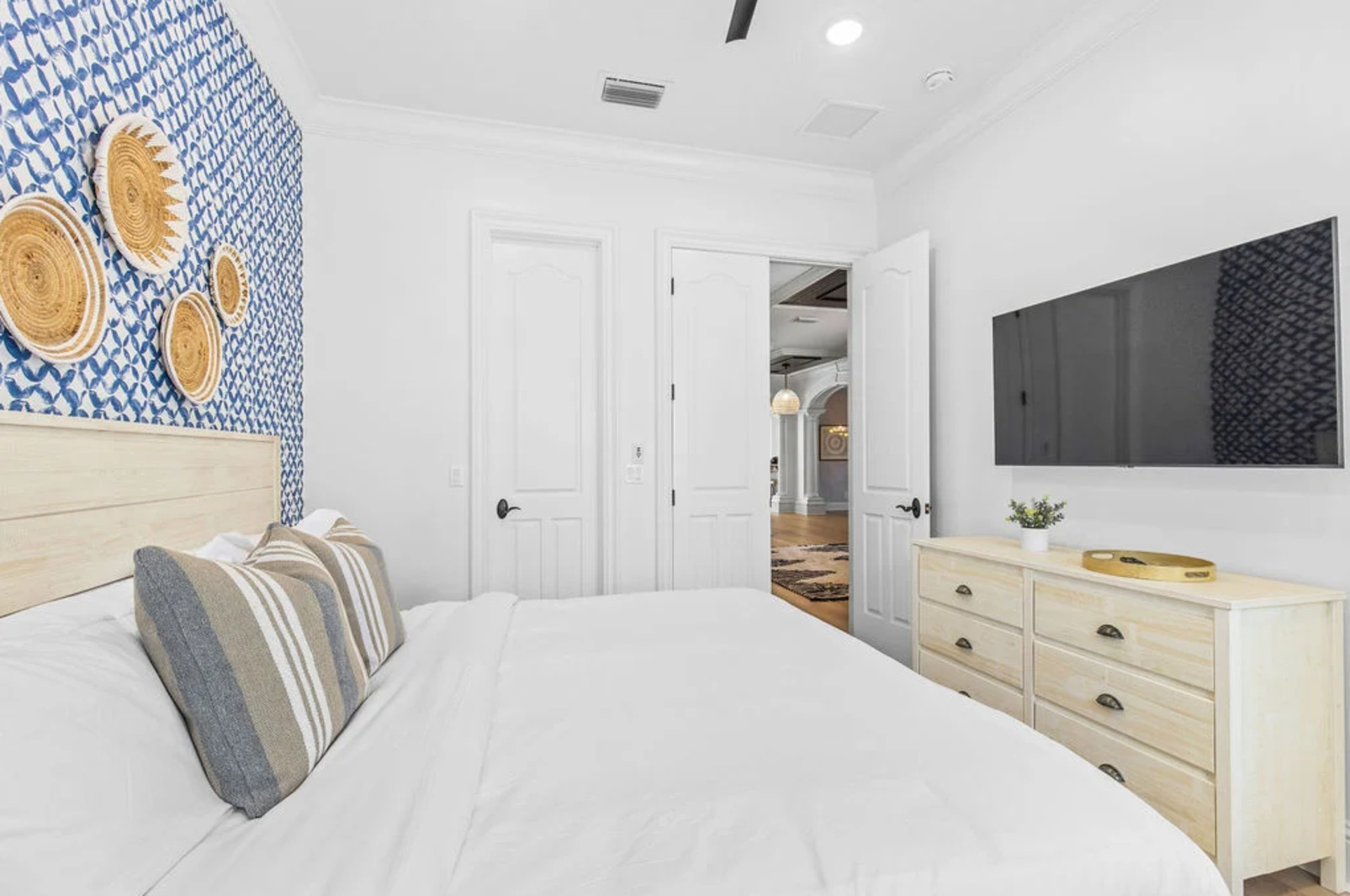 Orlando Cenneti Sizi Bekliyor: 5 Yatak Odalı Villa, 6649
