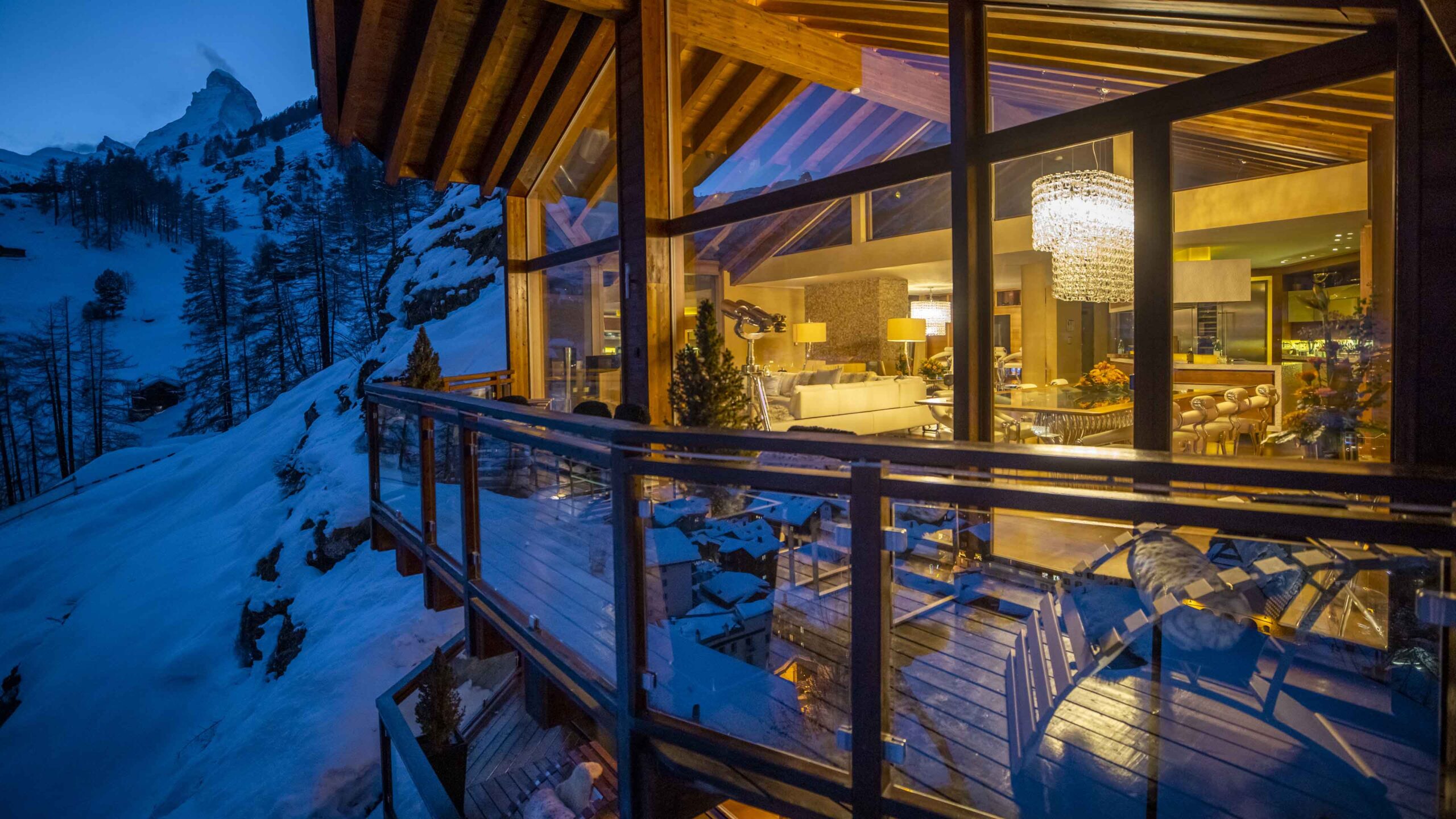 Matterhorn Manzarası ve Alp Zarafeti, Lüks Valais Şale Evi 1407