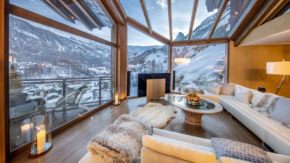Matterhorn Manzarası ve Alp Zarafeti, Lüks Valais Şale Evi 1407