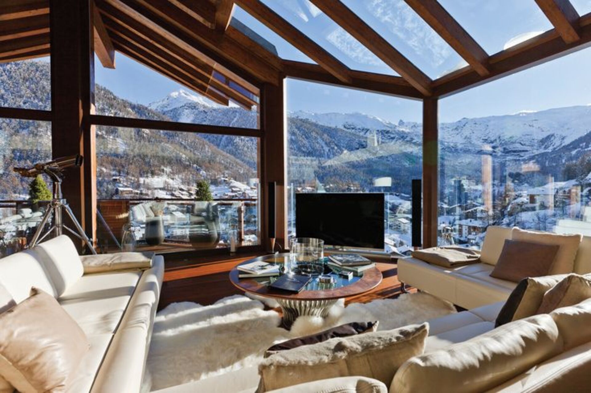 Matterhorn Manzarası ve Alp Zarafeti, Lüks Valais Şale Evi 1407