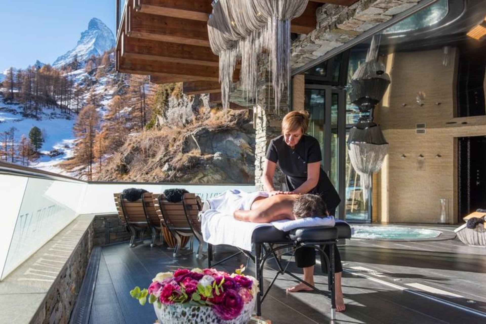 Matterhorn Manzarası ve Alp Zarafeti, Lüks Valais Şale Evi 1407