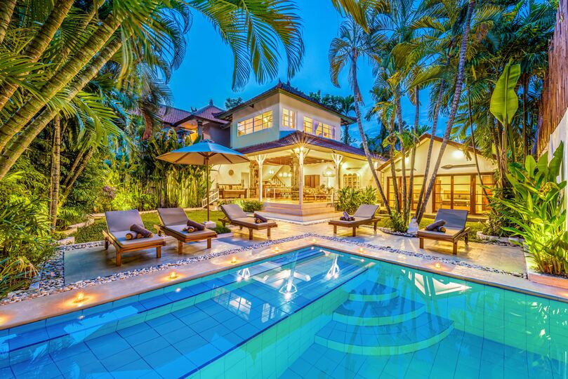 Seminyak Villa 2248: Seminyak'ta Lüks Tropikal Bir Dinlenme Yeri, Bali, Indonesia
