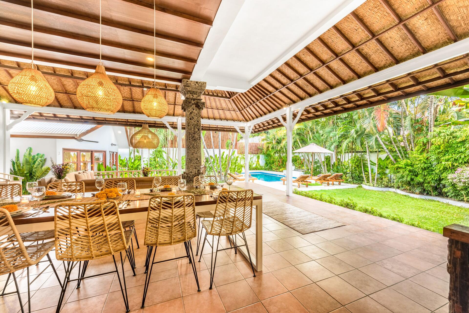 Seminyak Villa 2248: Seminyak'ta Lüks Tropikal Bir Dinlenme Yeri