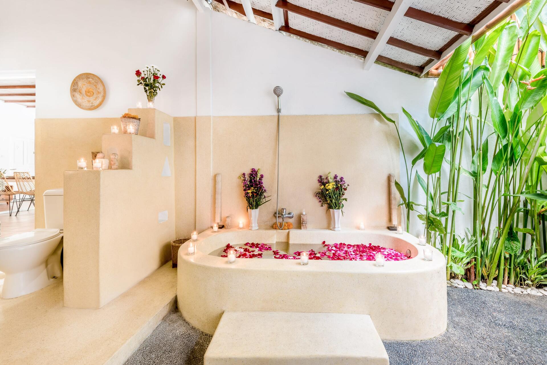Seminyak Villa 2248: Seminyak'ta Lüks Tropikal Bir Dinlenme Yeri
