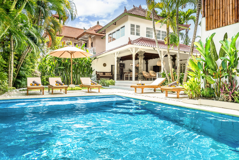 Seminyak Villa 2248: Seminyak'ta Lüks Tropikal Bir Dinlenme Yeri
