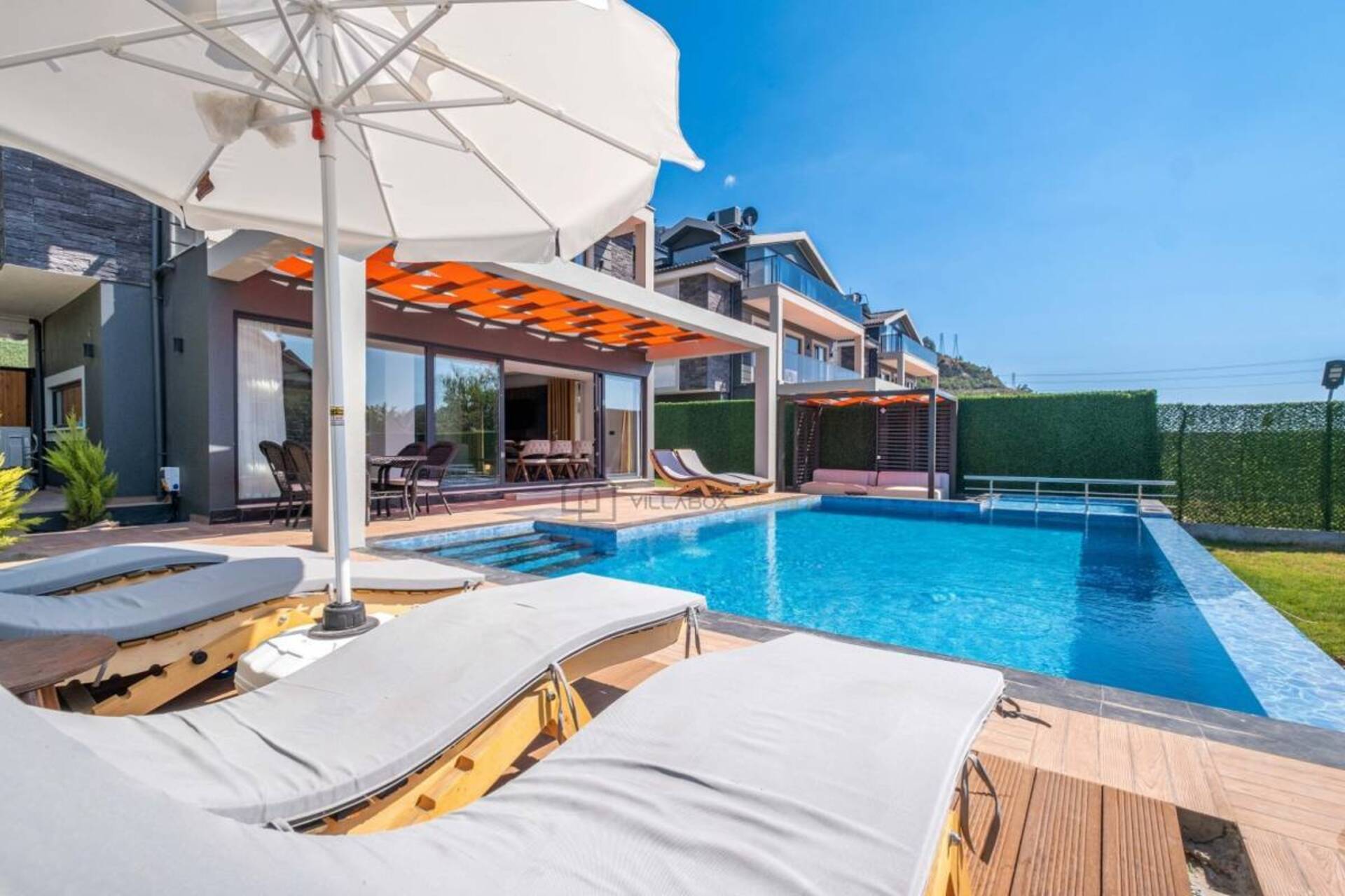Your Own Private Holiday Haven 1033
