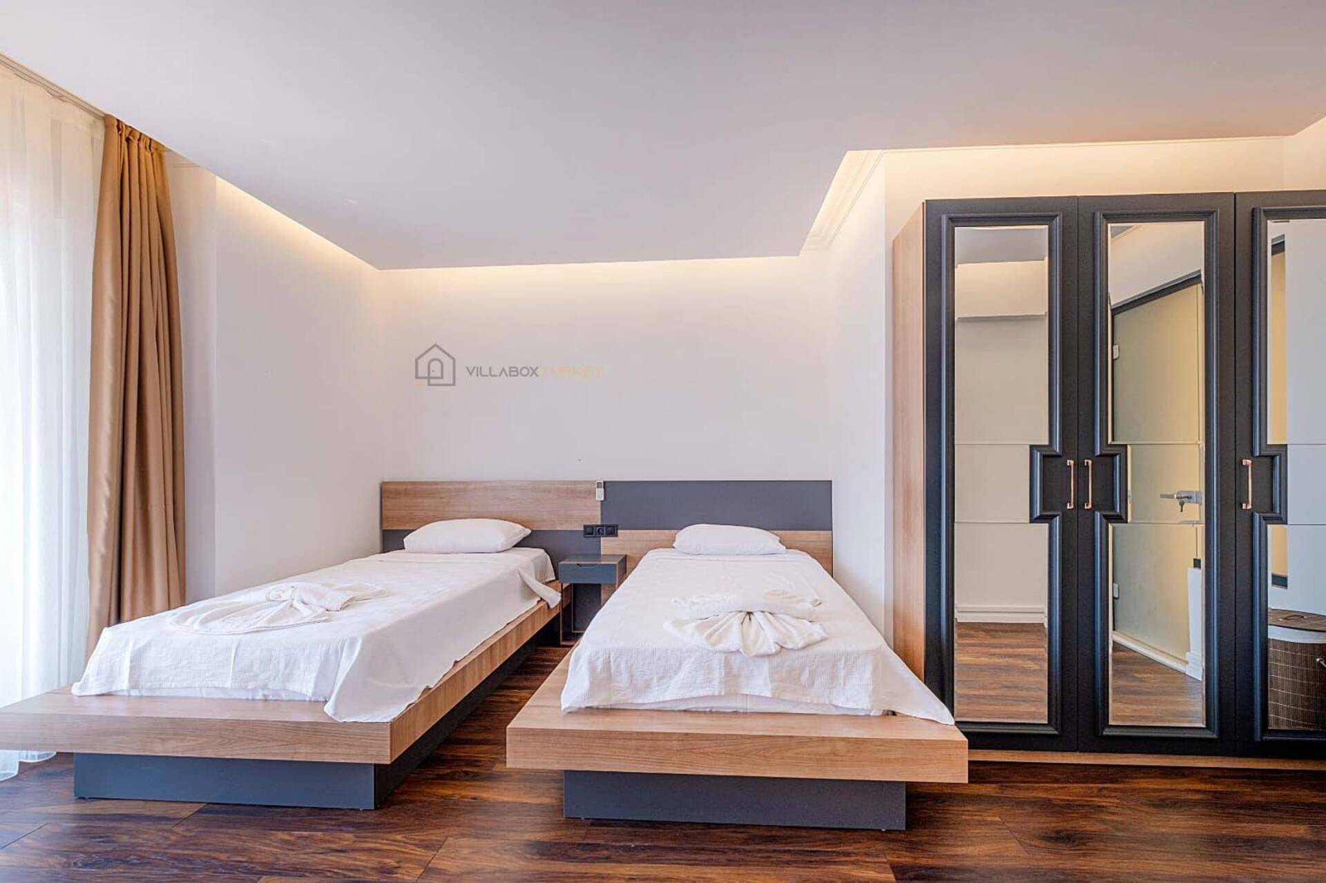 Your Own Private Holiday Haven 1033