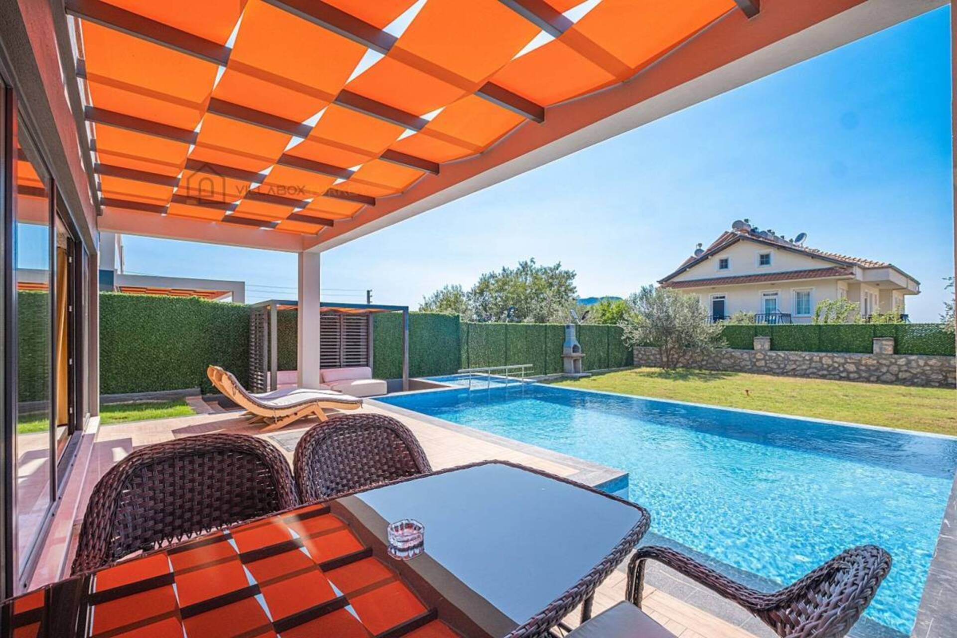 A Villa Made for Holiday Living 1034