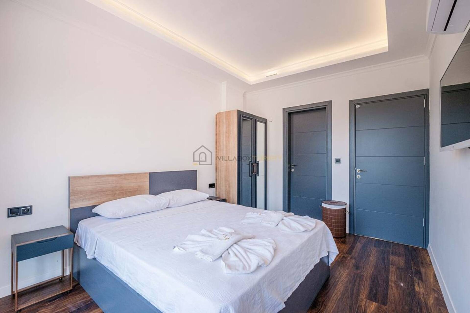 Your Retreat for Relaxed Holiday Living 1042