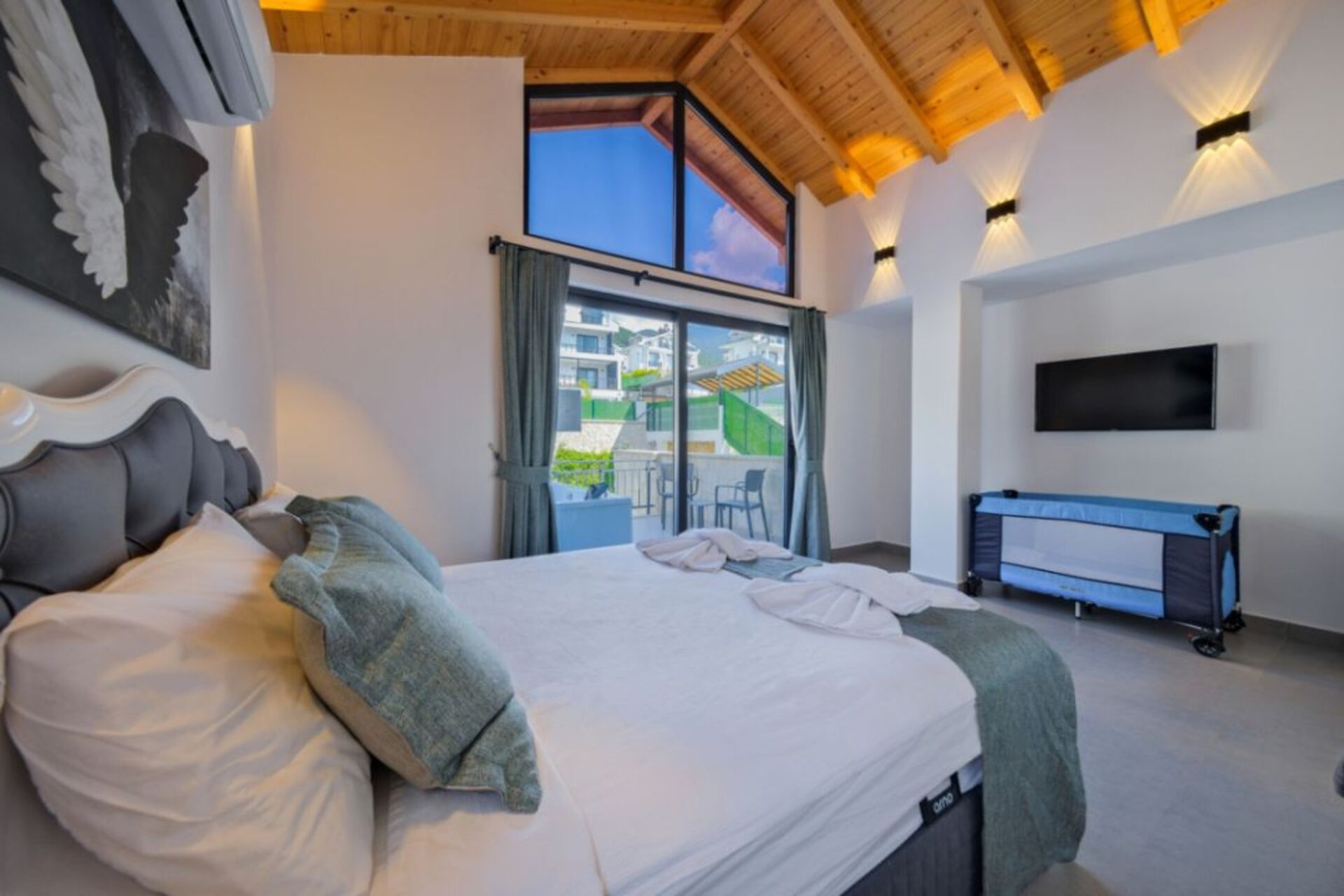 Your Villa for Slow, Easy Getaways 1049