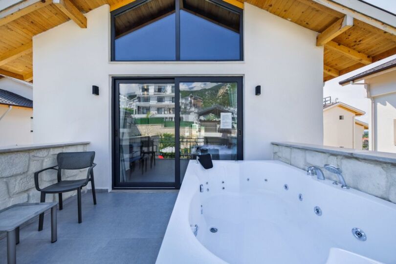 Your Villa for Slow, Easy Getaways 1049