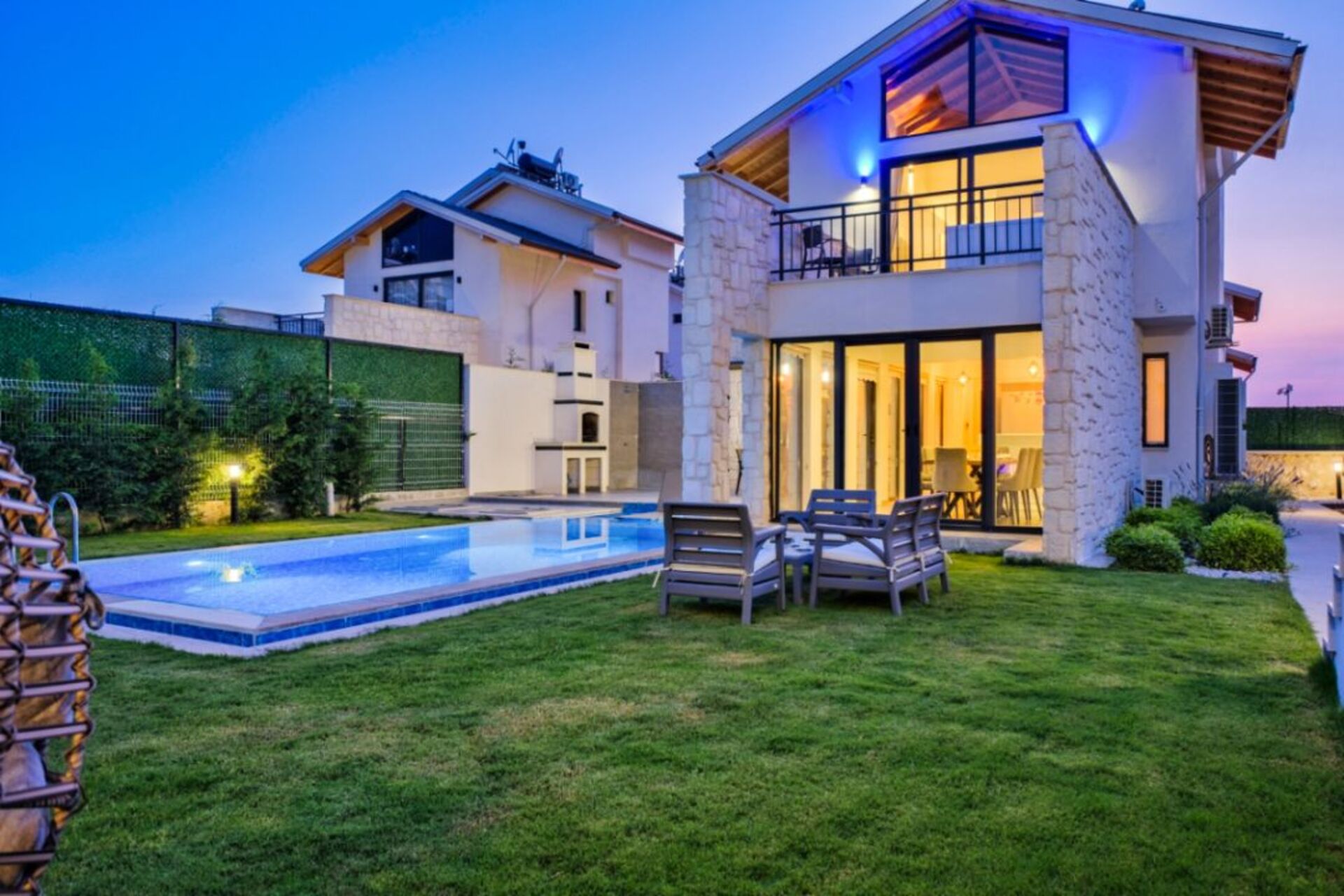 Your Villa for Slow, Easy Getaways 1049