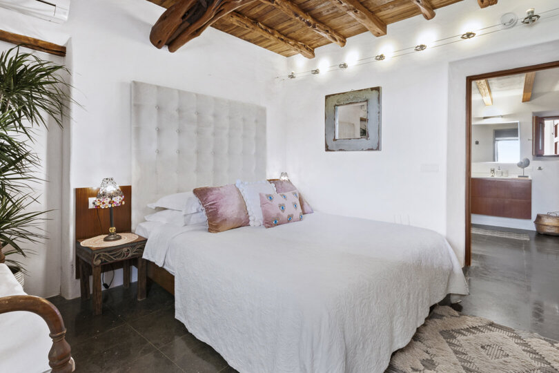 Zamansız Bir Özel Lüks Sığınak, İbiza Villa 1049