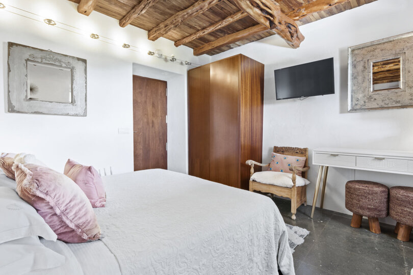 Zamansız Bir Özel Lüks Sığınak, İbiza Villa 1049