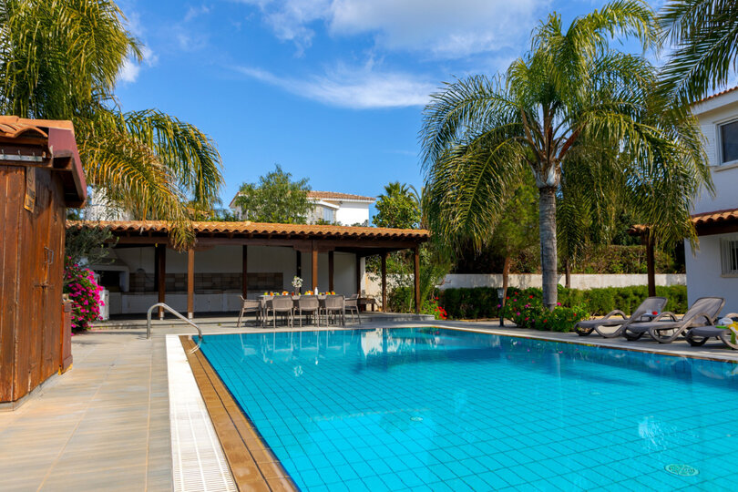 Ayia Napa Vahası'nda Muhteşem 4 Yatak Odalı Villa, 1391