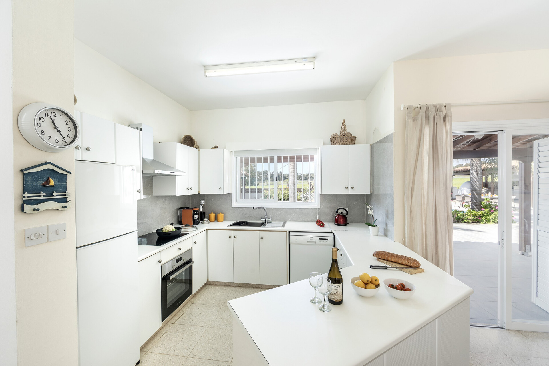 Ayia Napa Vahası'nda Muhteşem 4 Yatak Odalı Villa, 1391