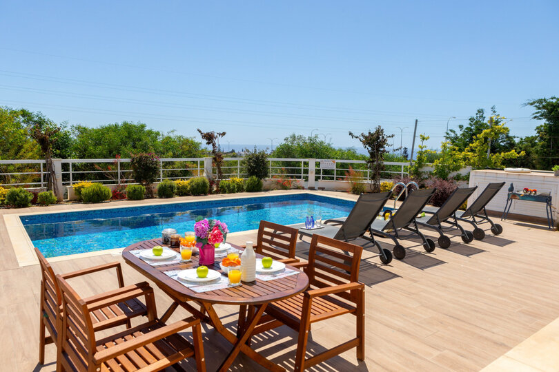 Ayia Napa'da Saklı Villa Tatili