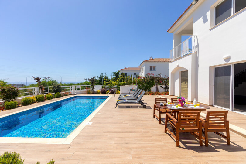 Ayia Napa'da Saklı Villa Tatili
