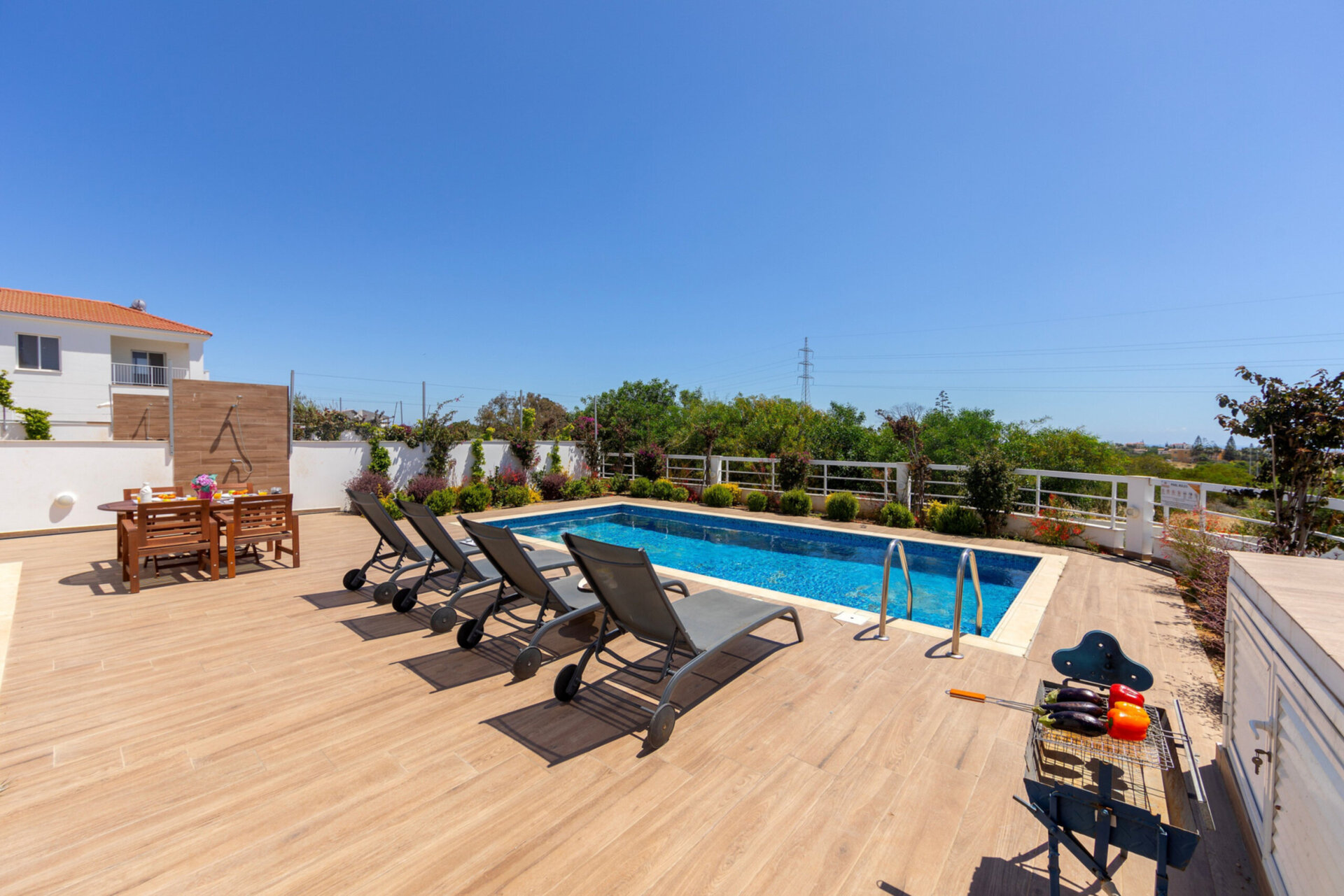 Ayia Napa'da Saklı Villa Tatili